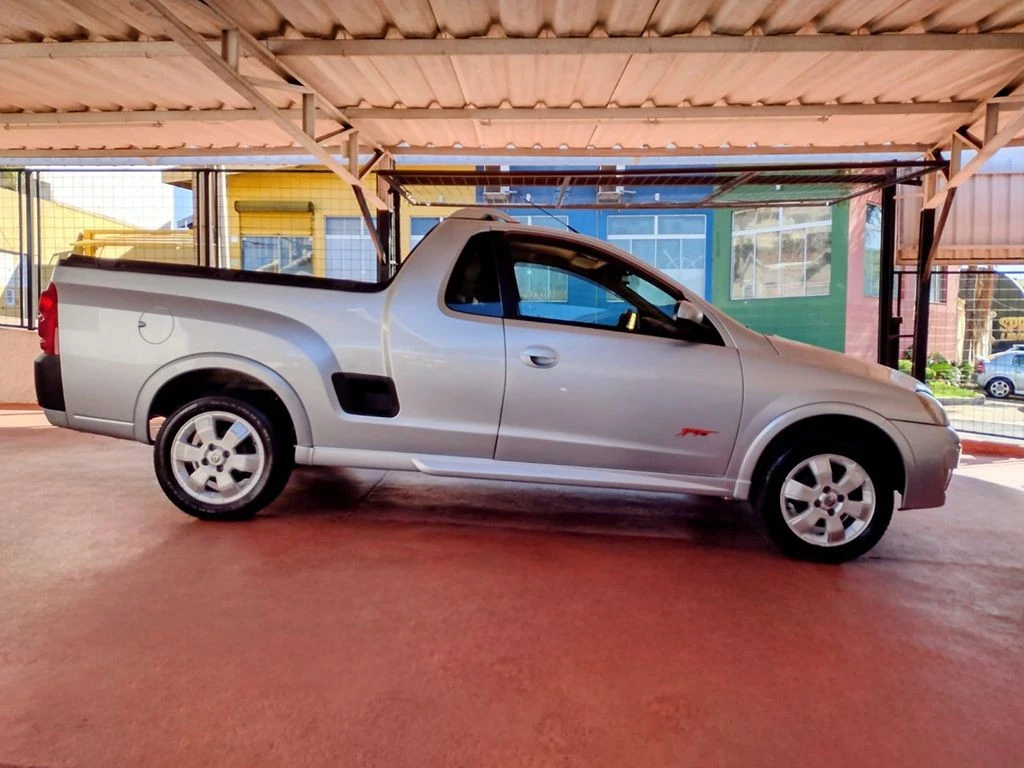 CHEVROLET MONTANA