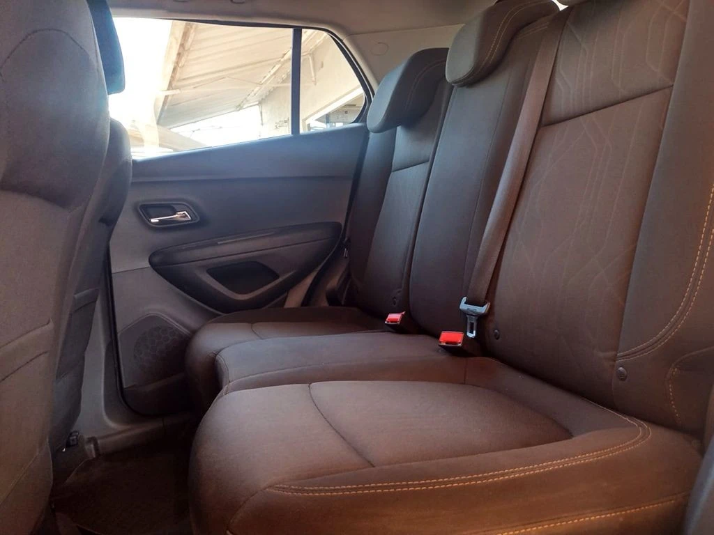 CHEVROLET TRACKER