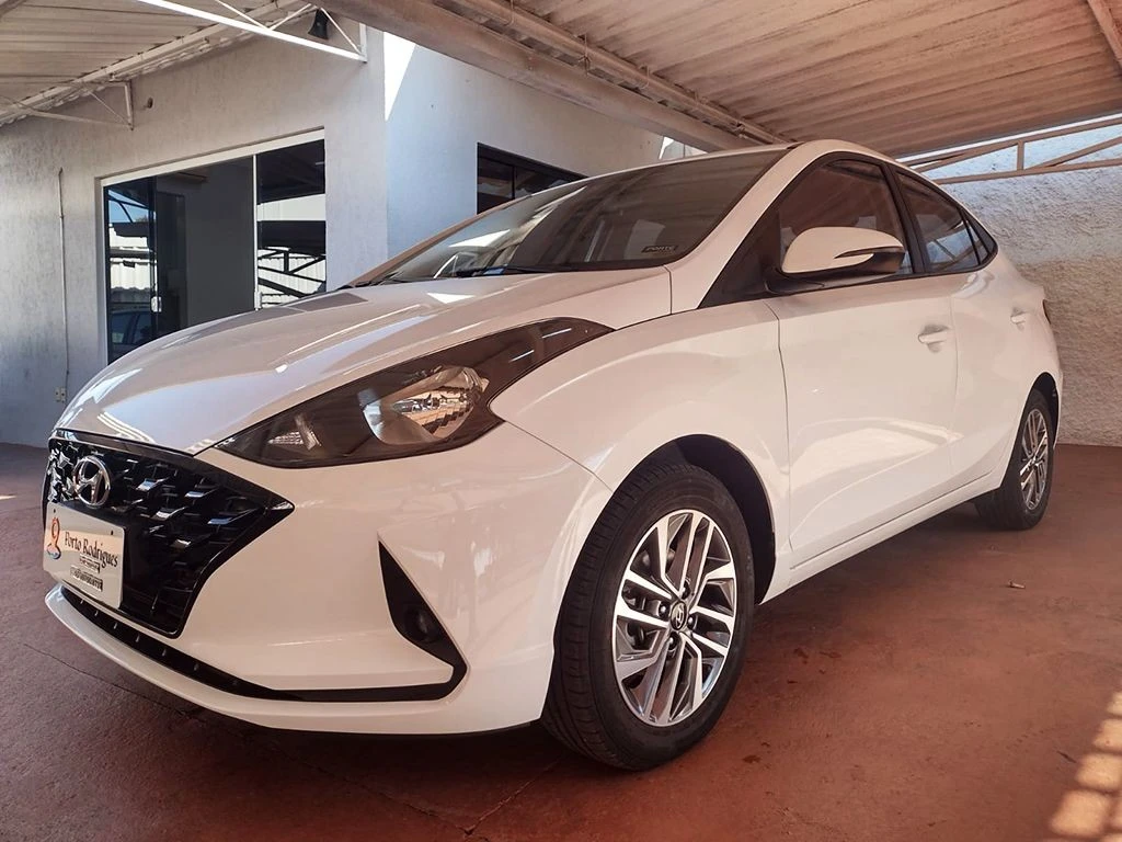 HYUNDAI HB20S
