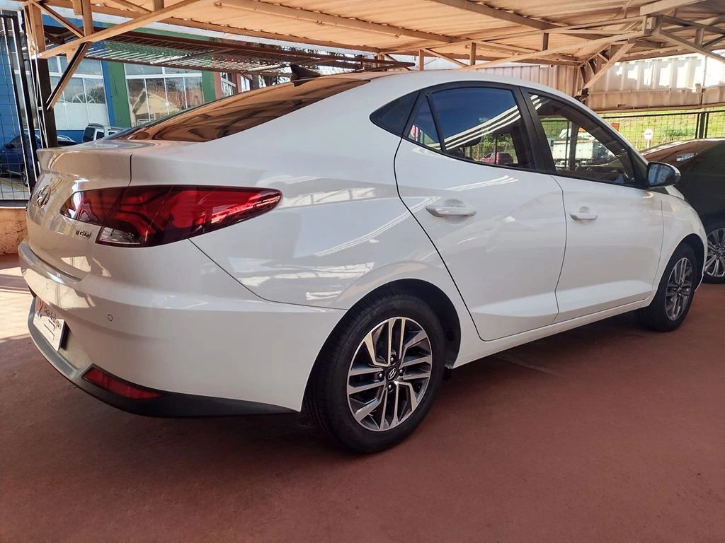 HYUNDAI HB20S
