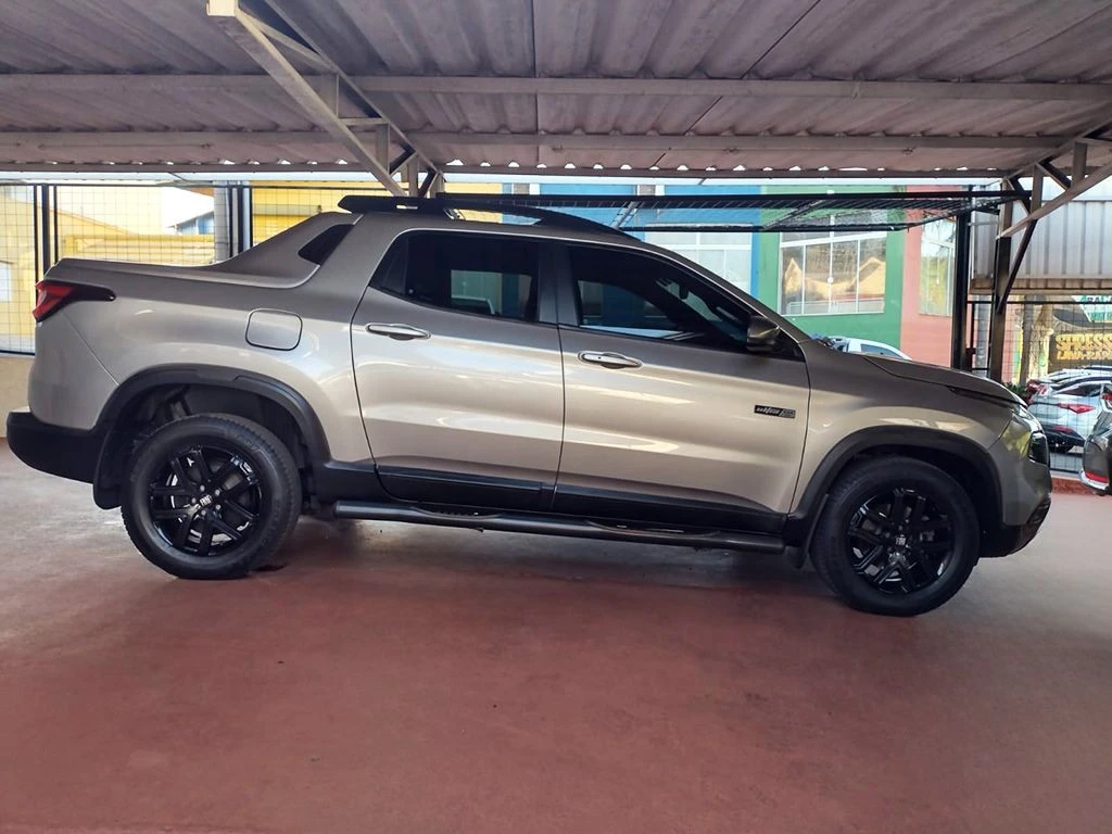 FIAT TORO