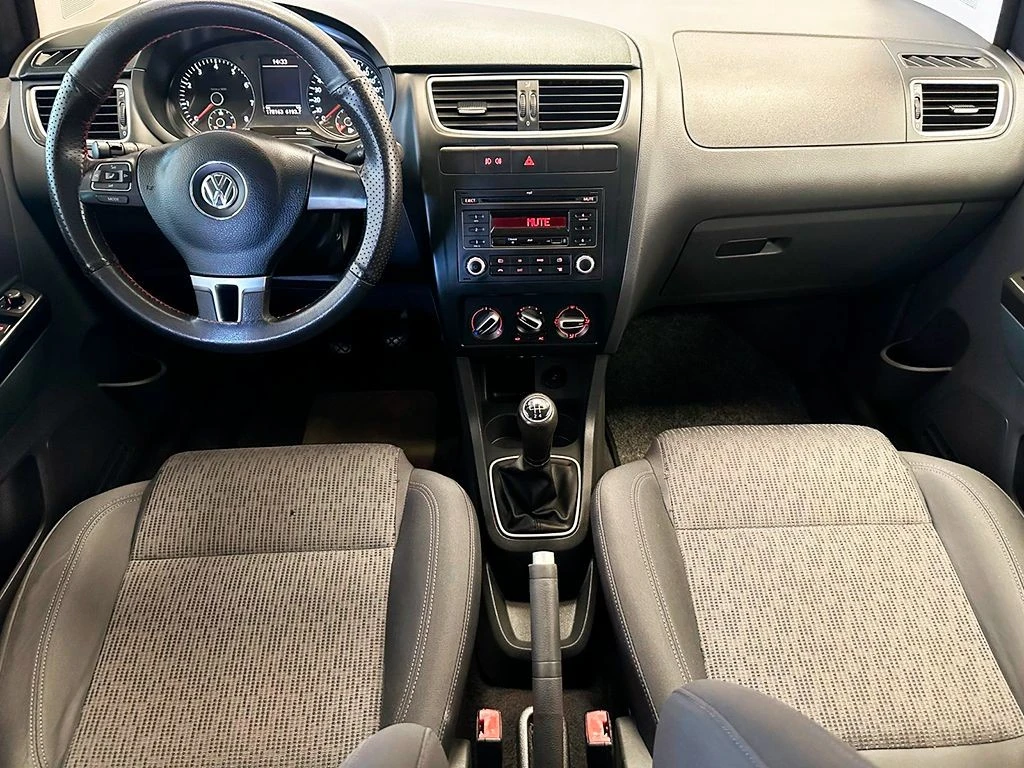 VOLKSWAGEN FOX