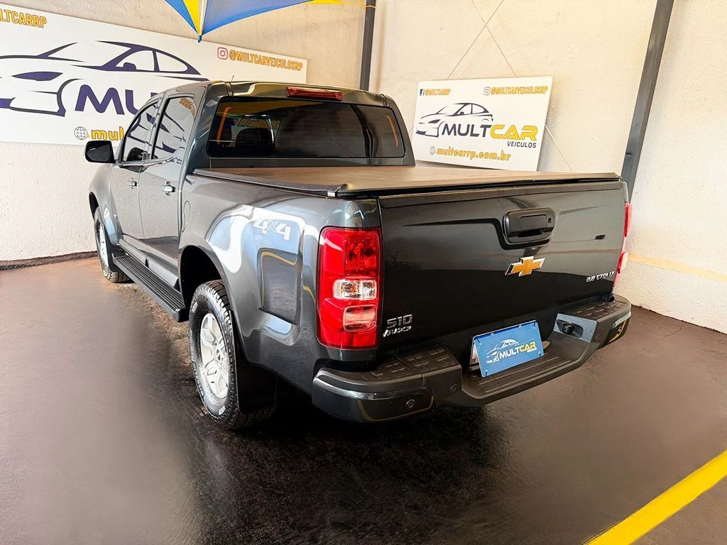 CHEVROLET S10