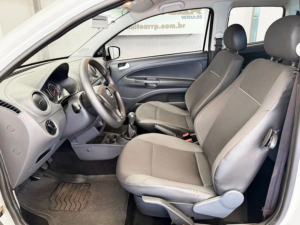 VOLKSWAGEN SAVEIRO