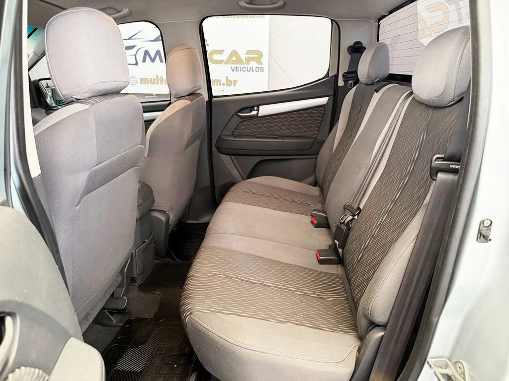 CHEVROLET S10