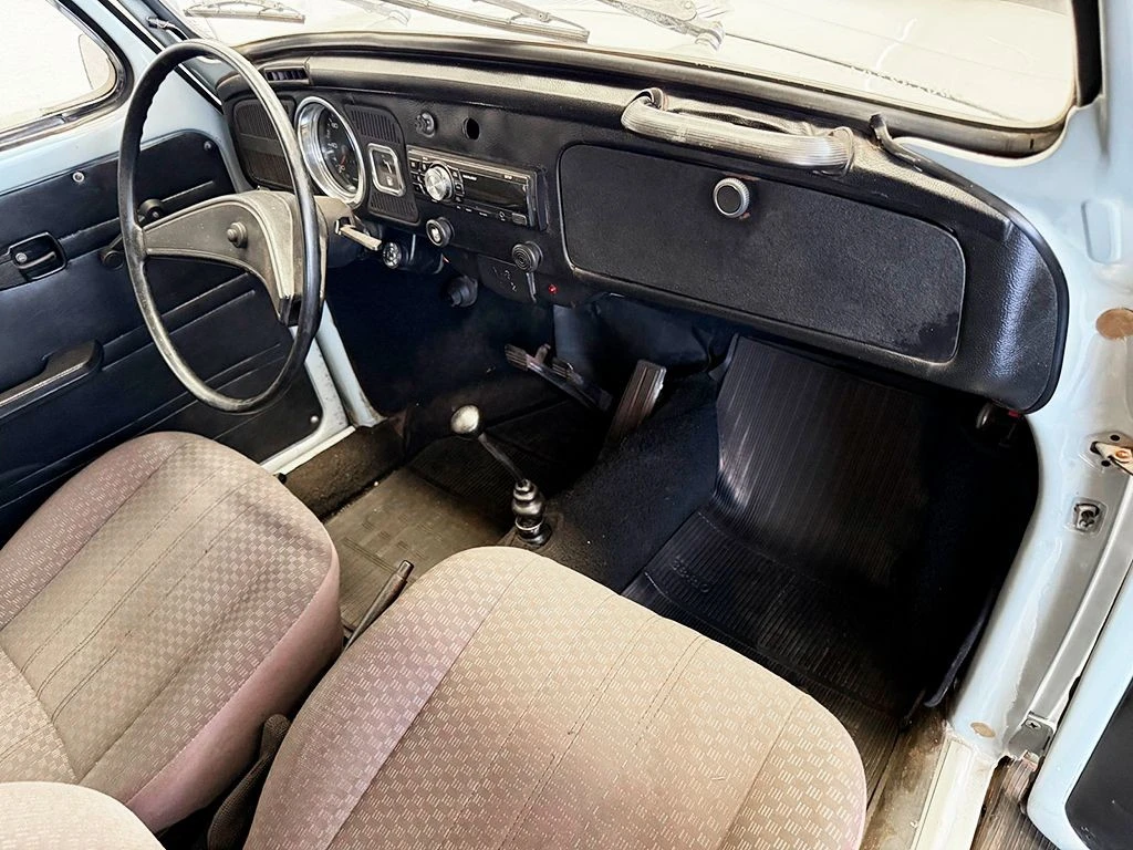 VOLKSWAGEN FUSCA