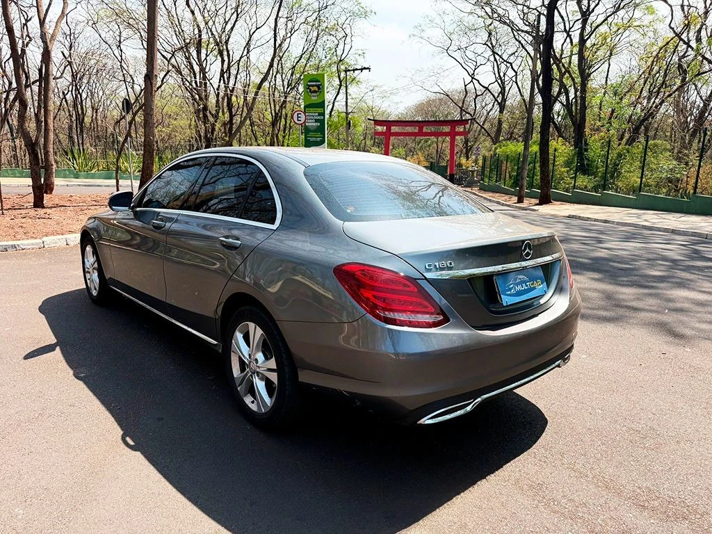 MERCEDES-BENZ C 180