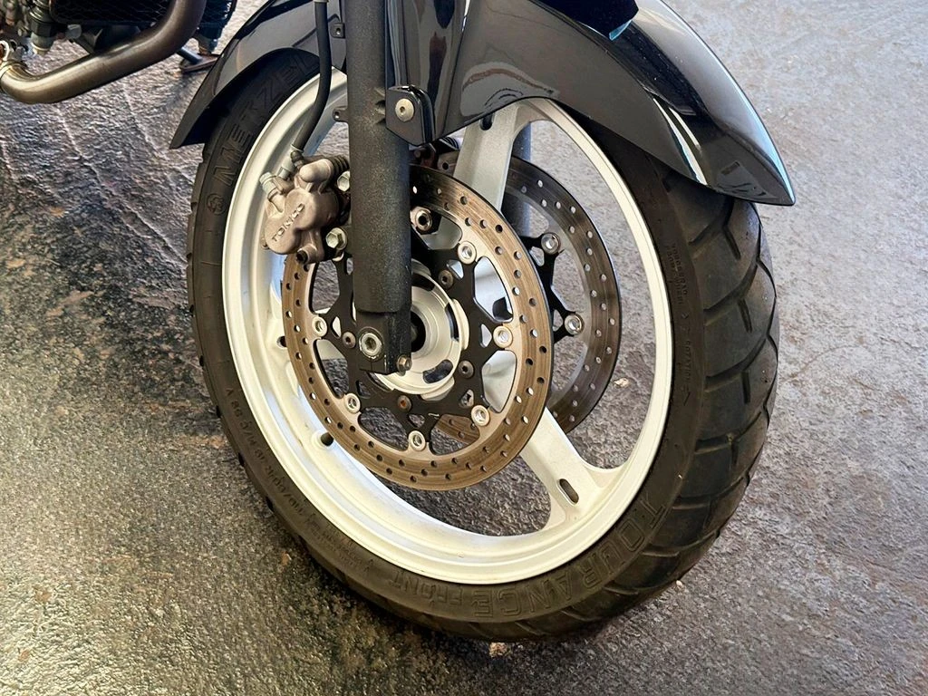SUZUKI V STROM 650