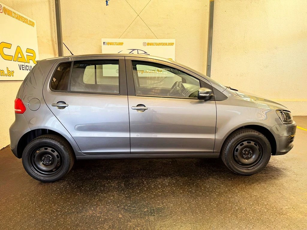 VOLKSWAGEN FOX