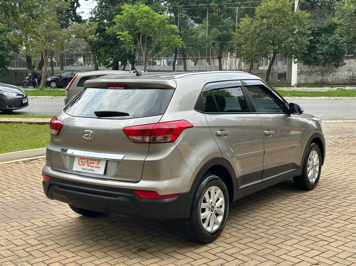 HYUNDAI CRETA