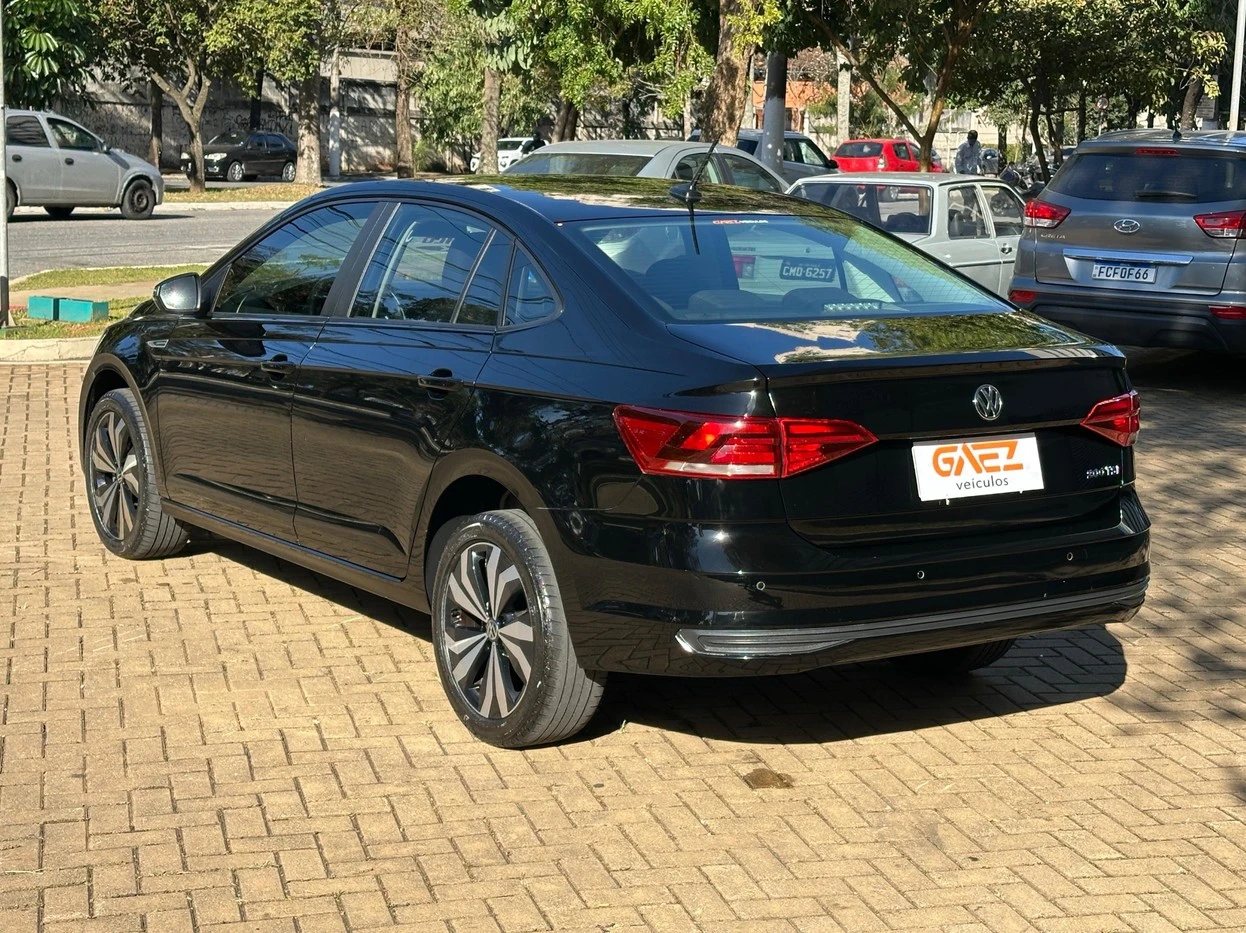 VOLKSWAGEN VIRTUS