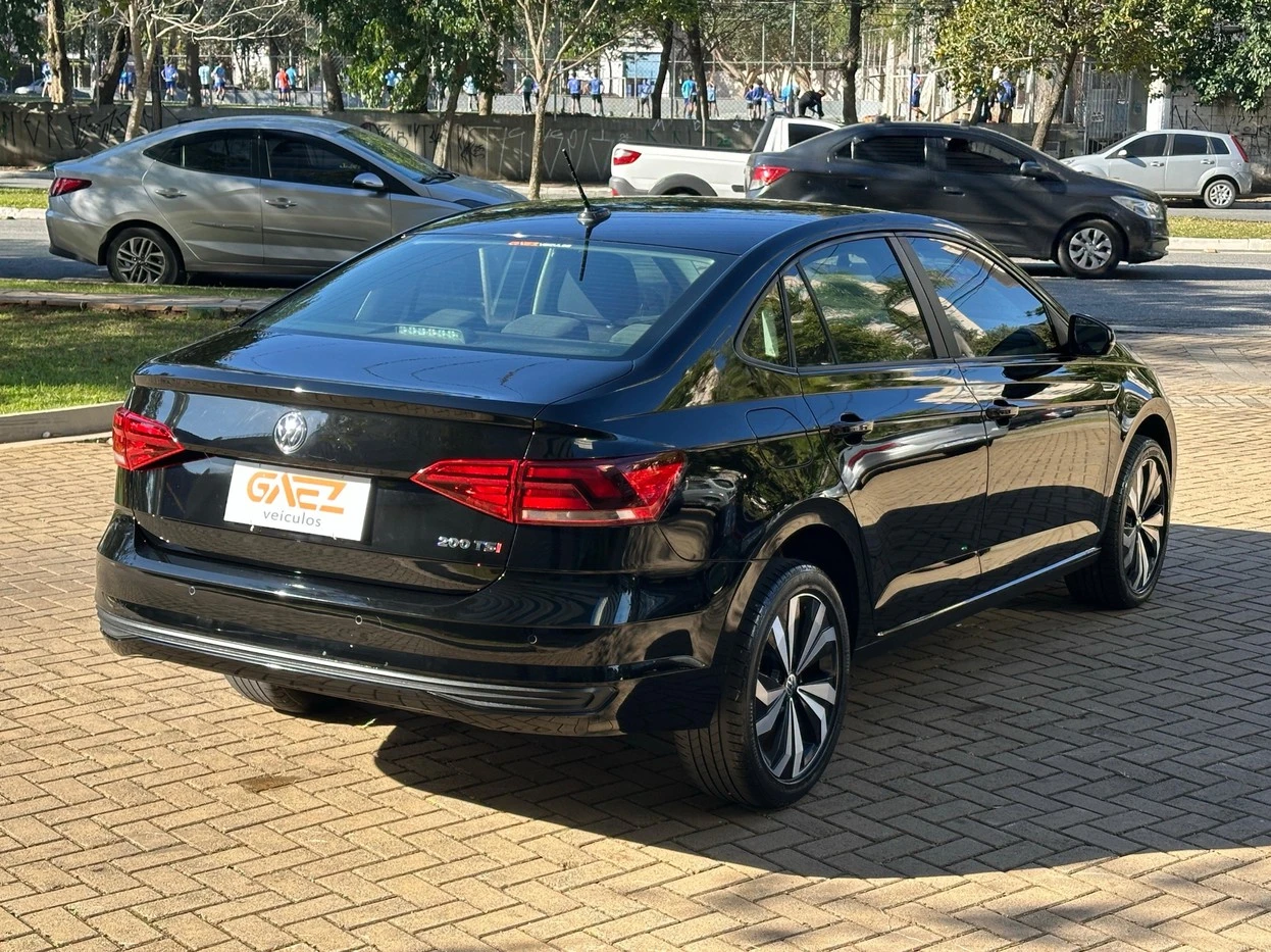 VOLKSWAGEN VIRTUS