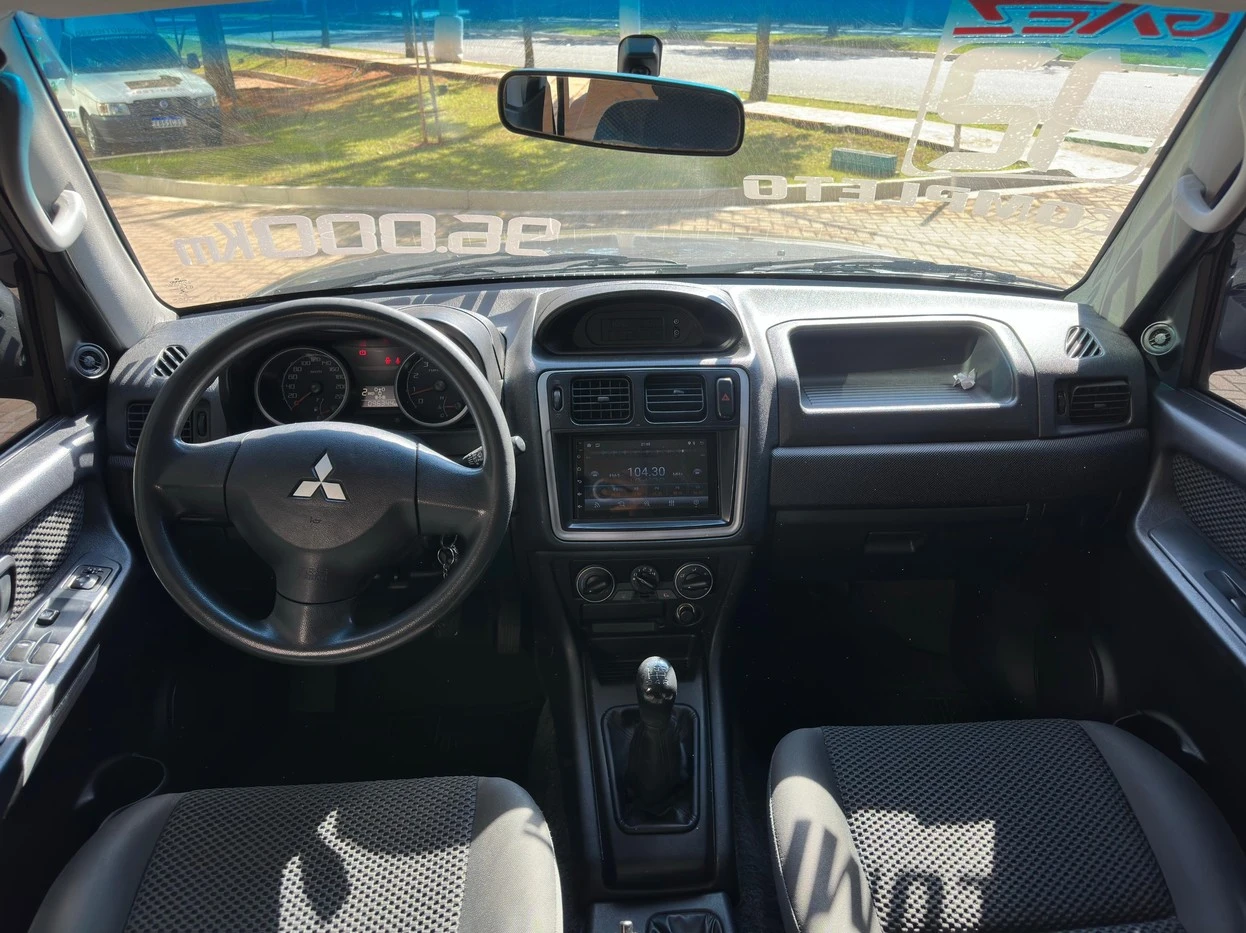 MITSUBISHI PAJERO TR4