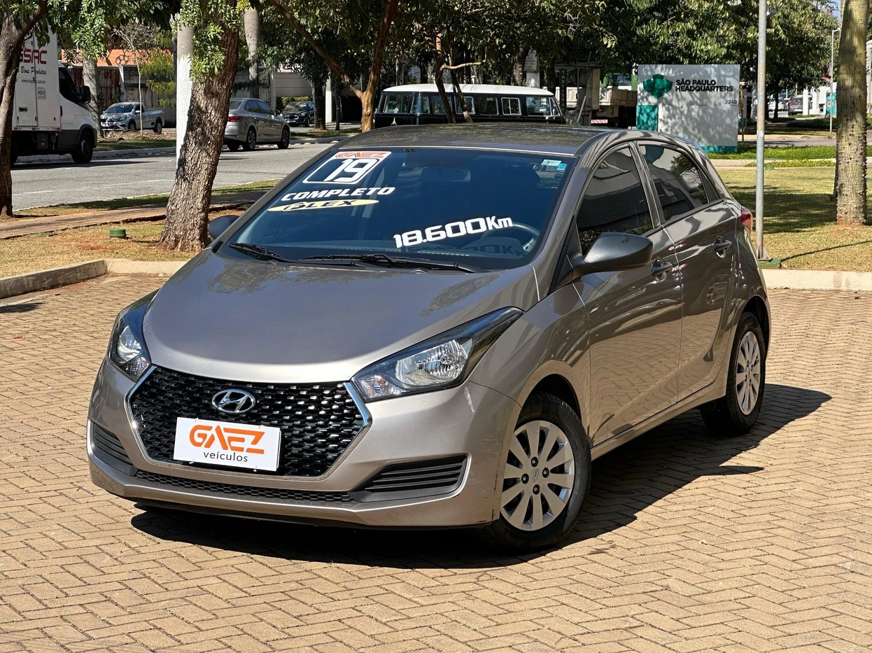 HYUNDAI HB20