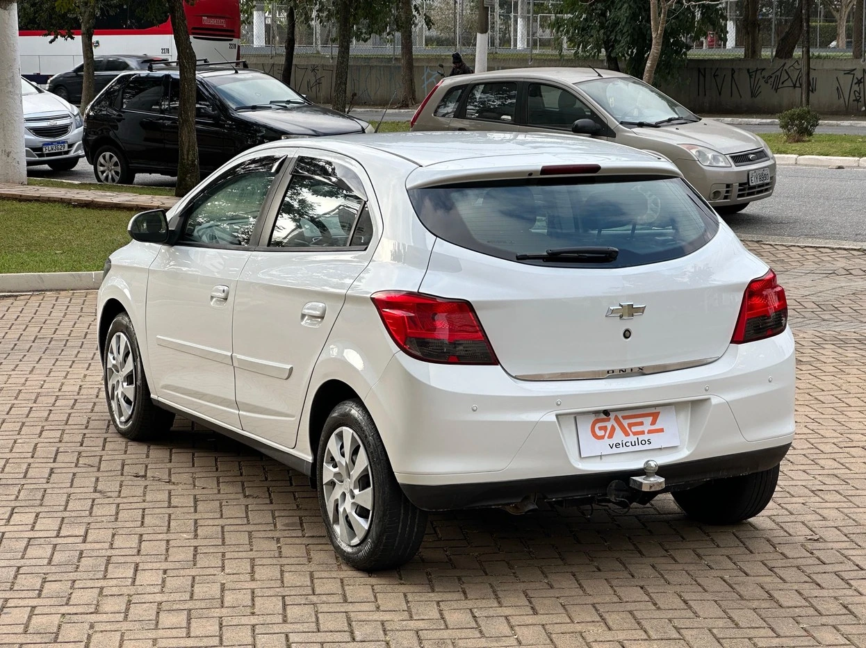 CHEVROLET ONIX