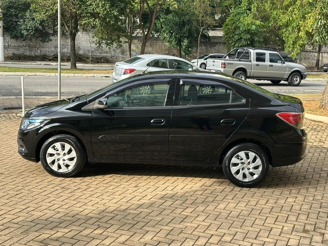 CHEVROLET PRISMA