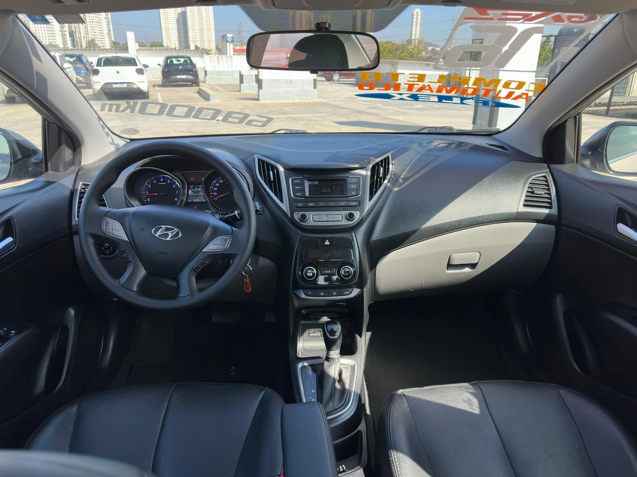 HYUNDAI HB20S