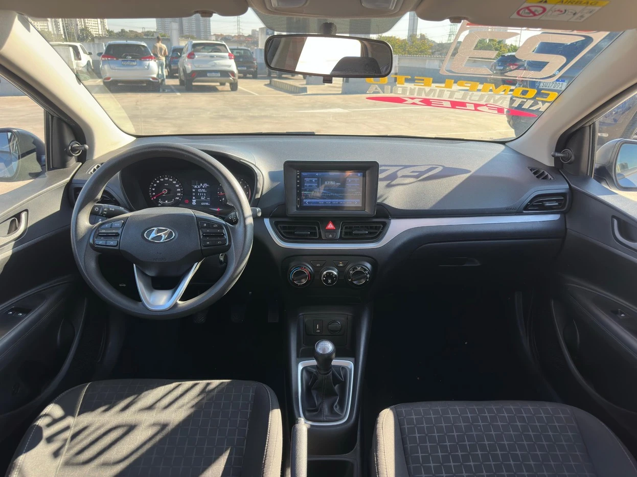 HYUNDAI HB20