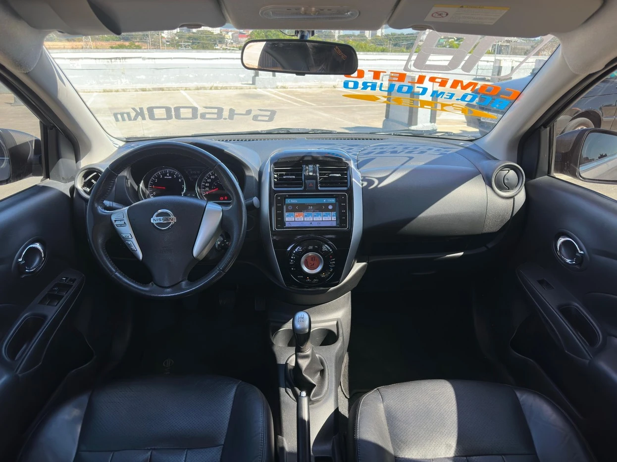 NISSAN VERSA