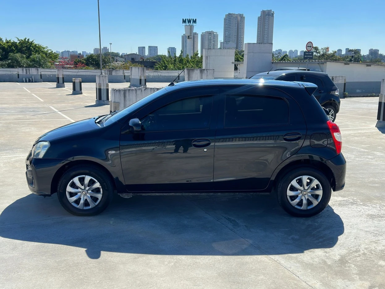 TOYOTA ETIOS