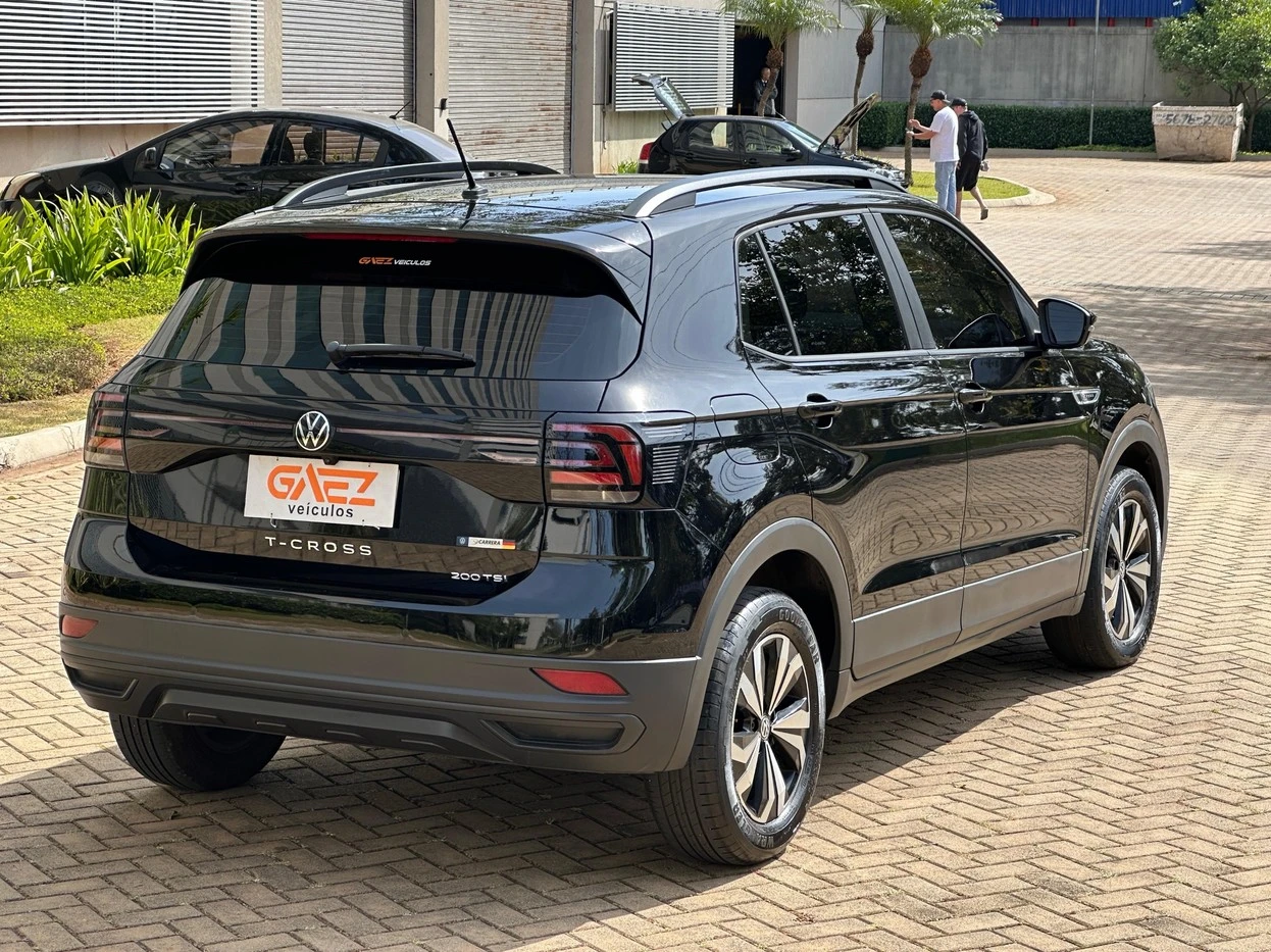 VOLKSWAGEN T-CROSS