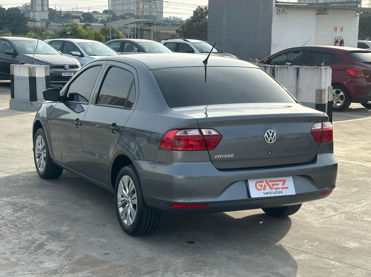 VOLKSWAGEN VOYAGE