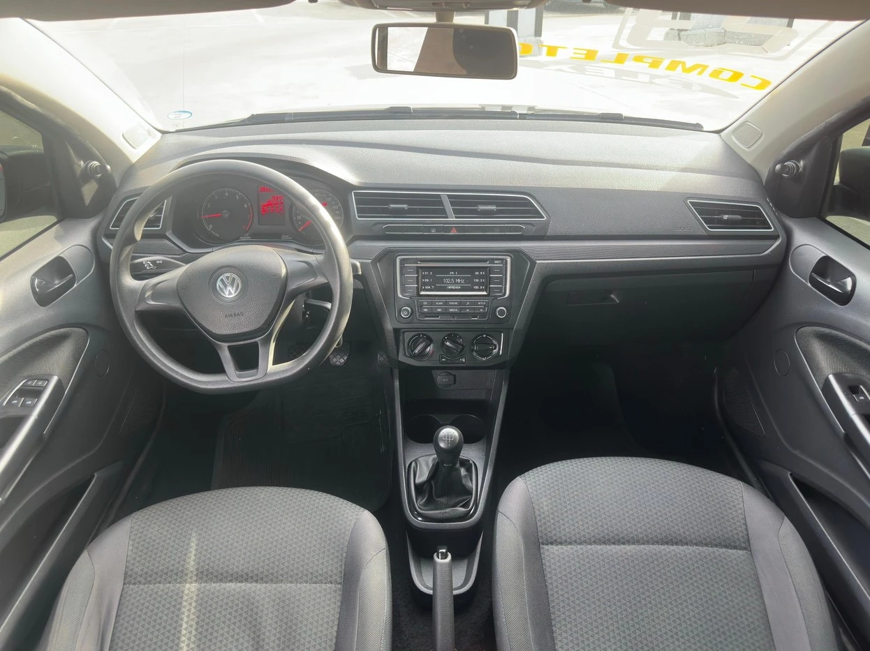 VOLKSWAGEN VOYAGE