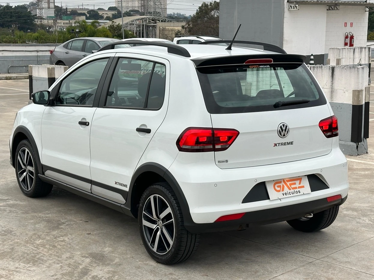 VOLKSWAGEN FOX