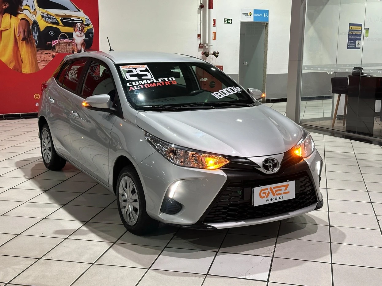 TOYOTA YARIS
