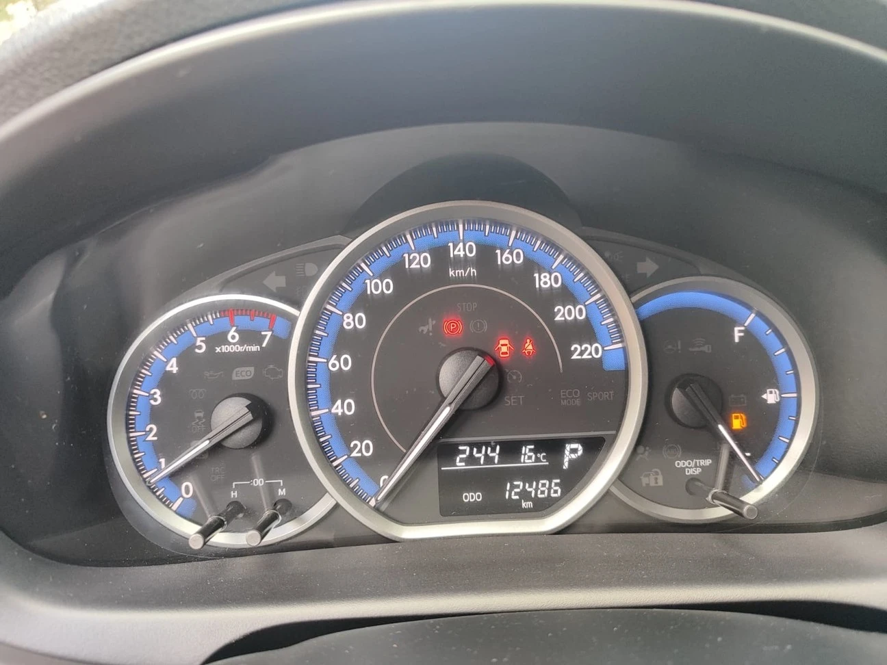 TOYOTA YARIS