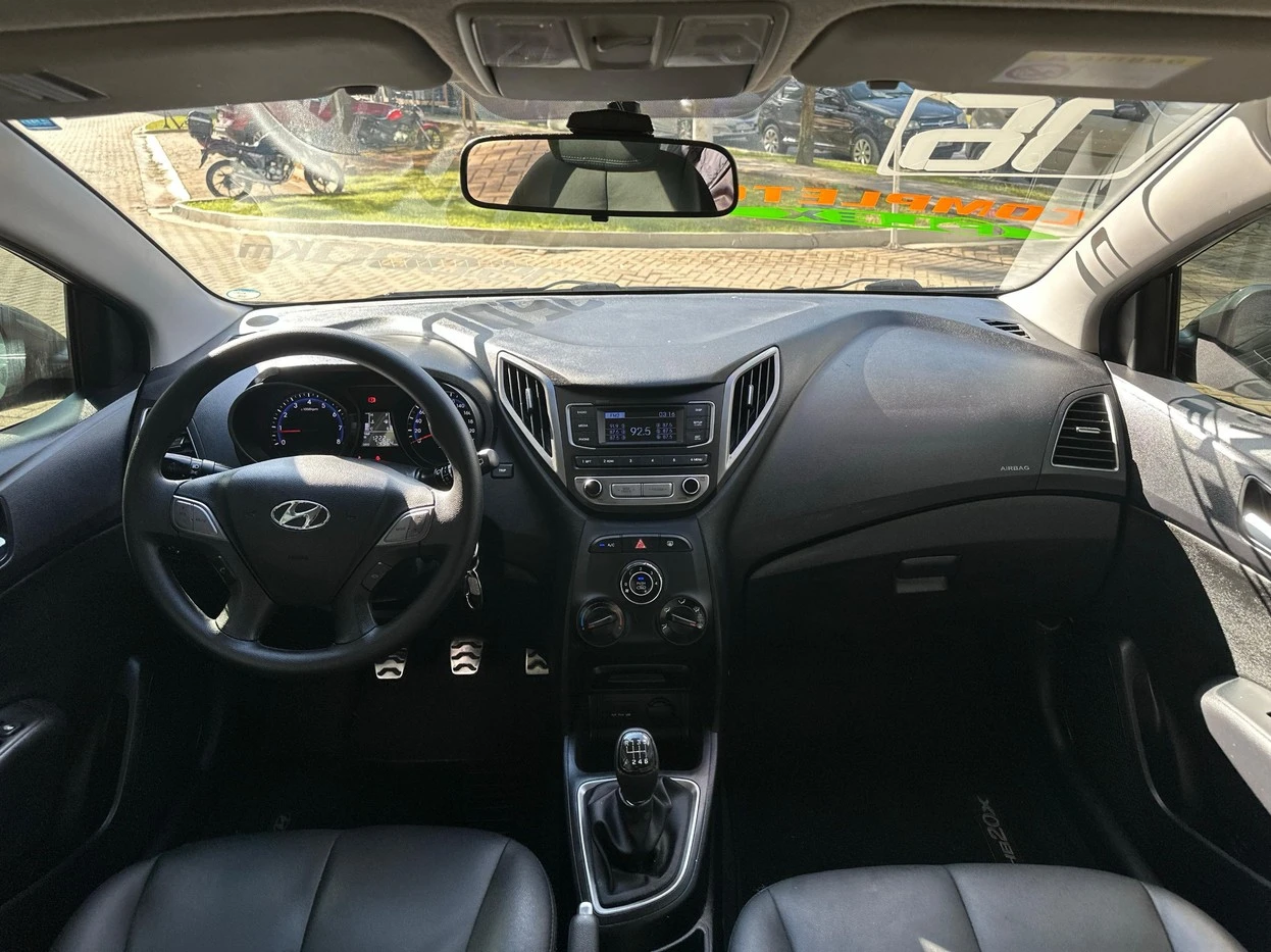 HYUNDAI HB20X