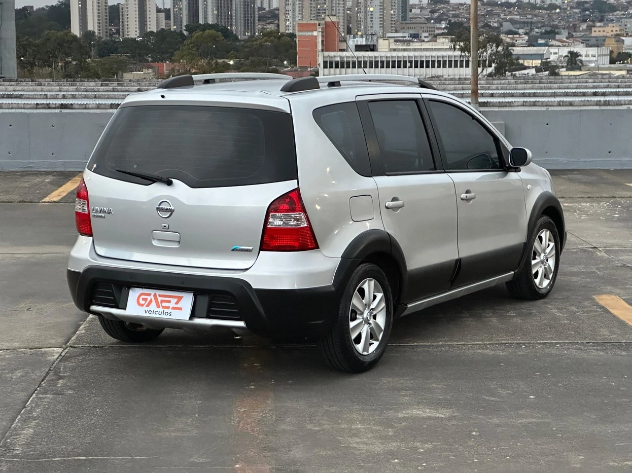 NISSAN LIVINA