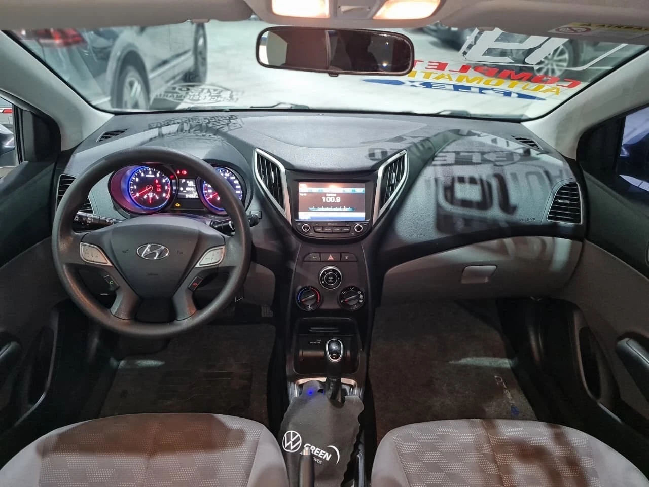 HYUNDAI HB20S