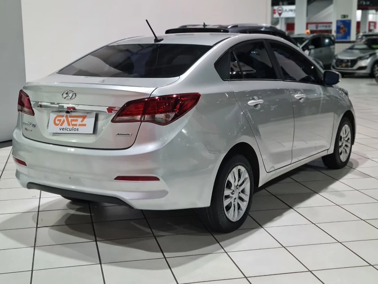 HYUNDAI HB20S