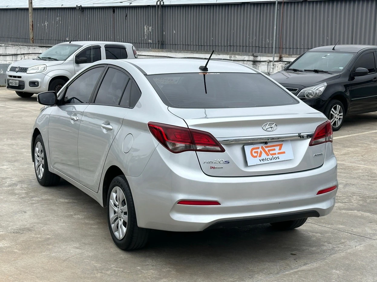 HYUNDAI HB20S