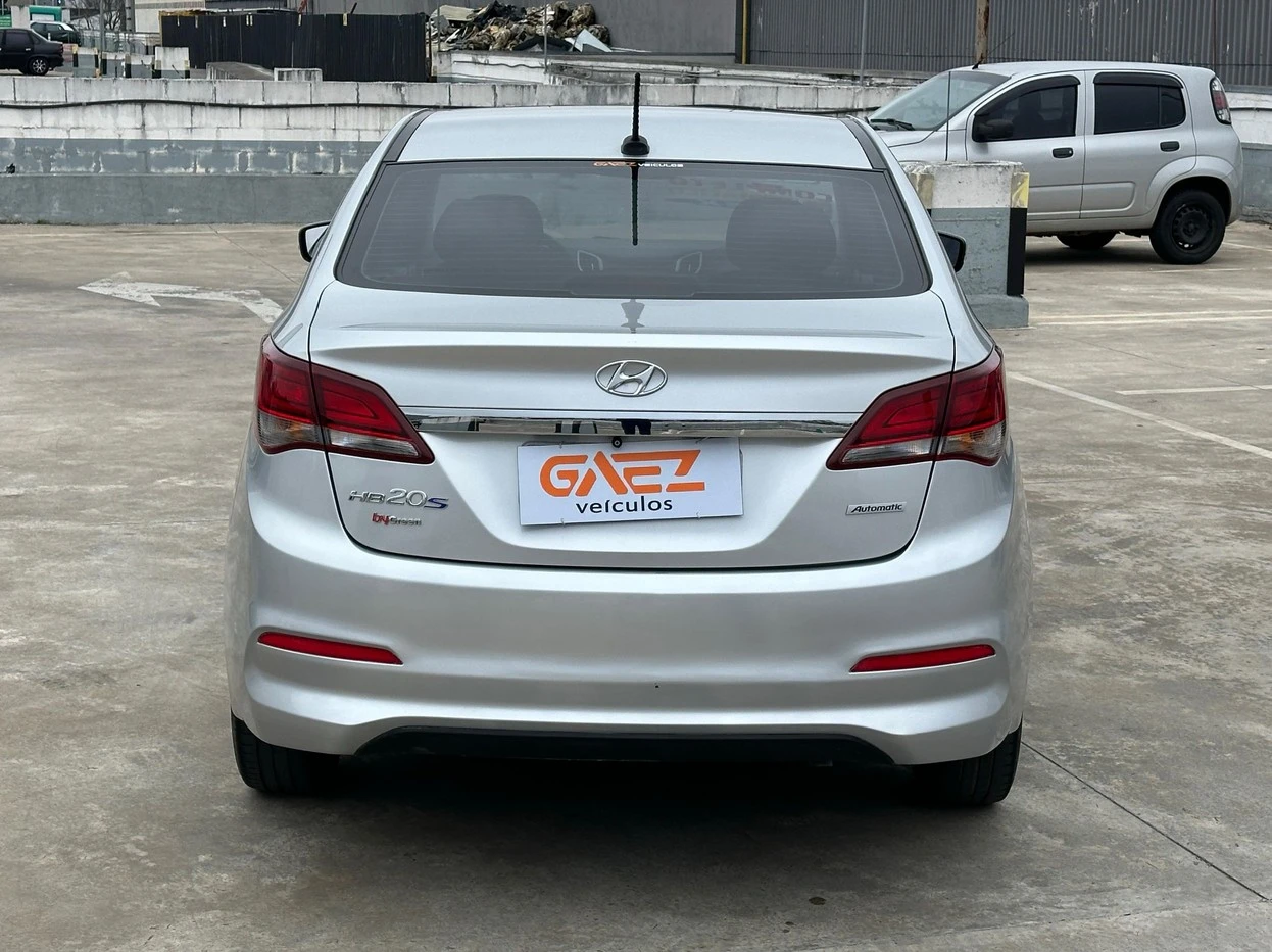 HYUNDAI HB20S