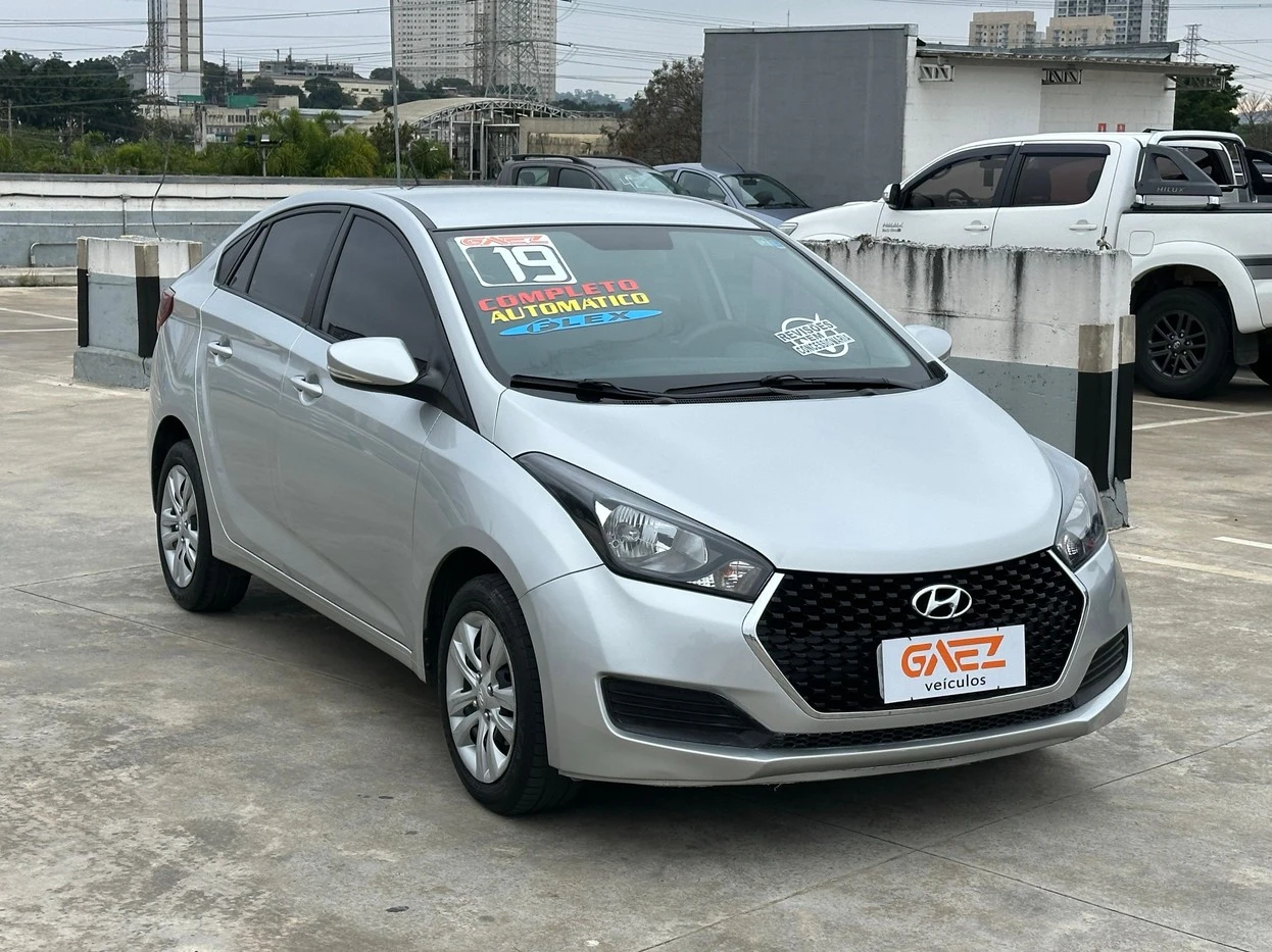 HYUNDAI HB20S
