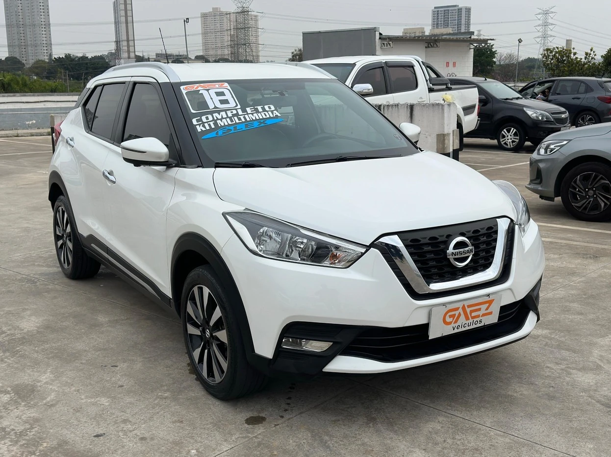 NISSAN KICKS