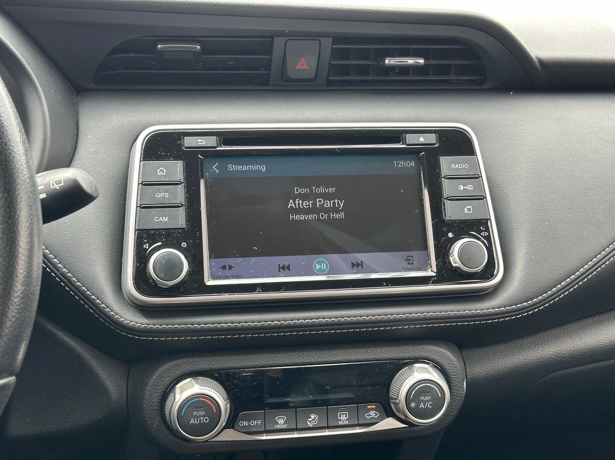 NISSAN KICKS