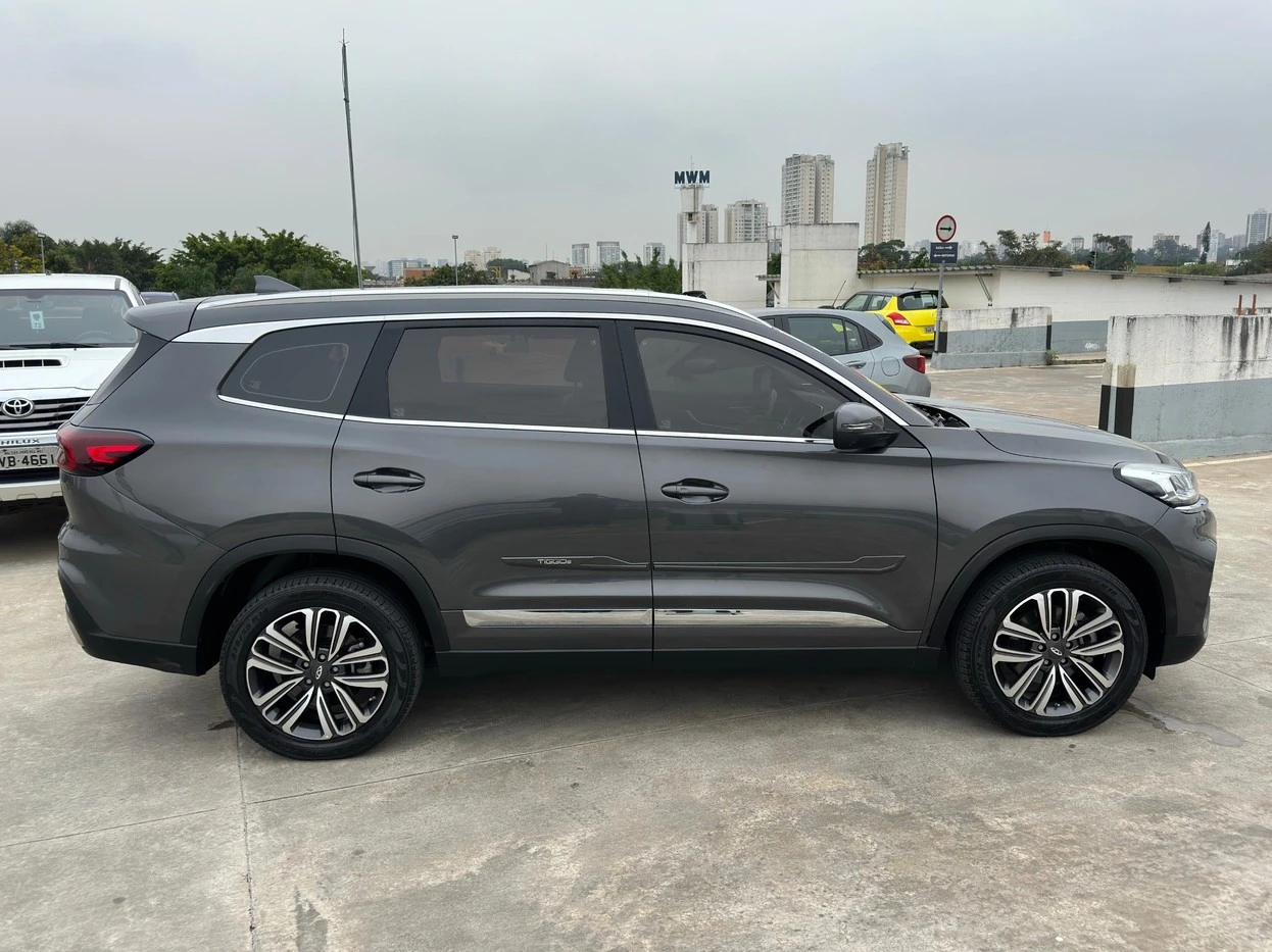 CHERY TIGGO 8