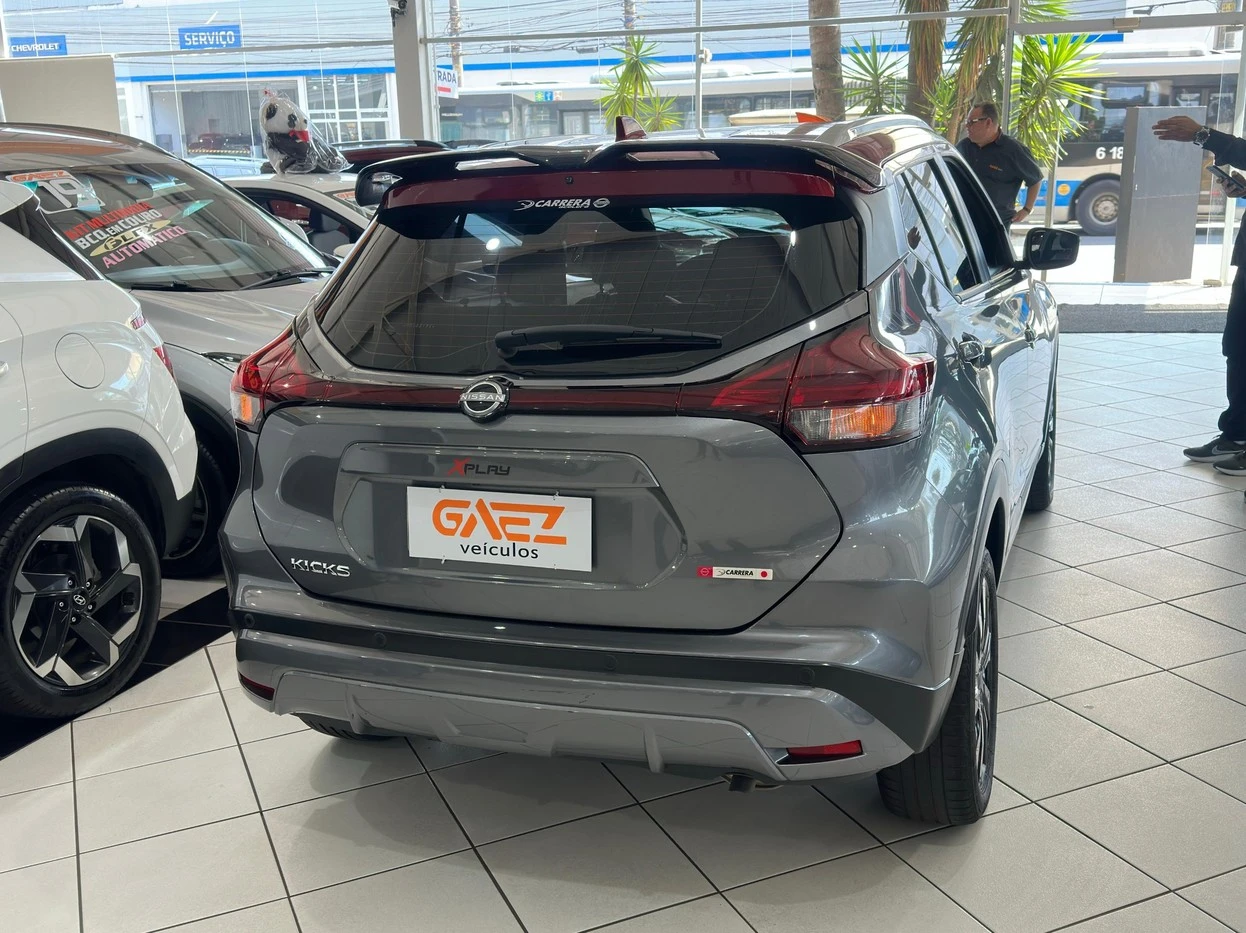 NISSAN KICKS