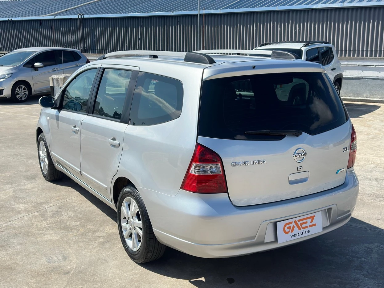 NISSAN GRAND LIVINA