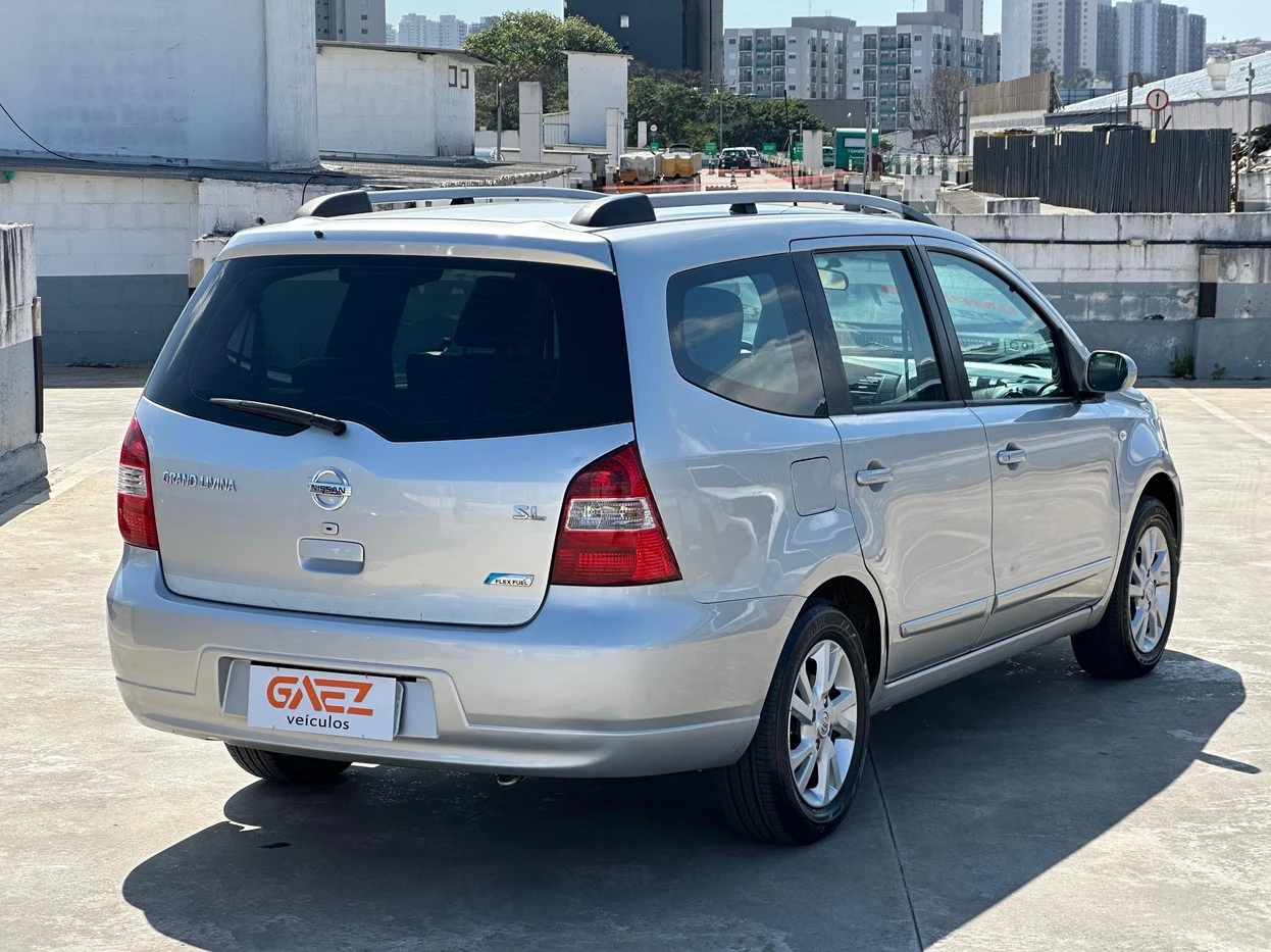 NISSAN GRAND LIVINA