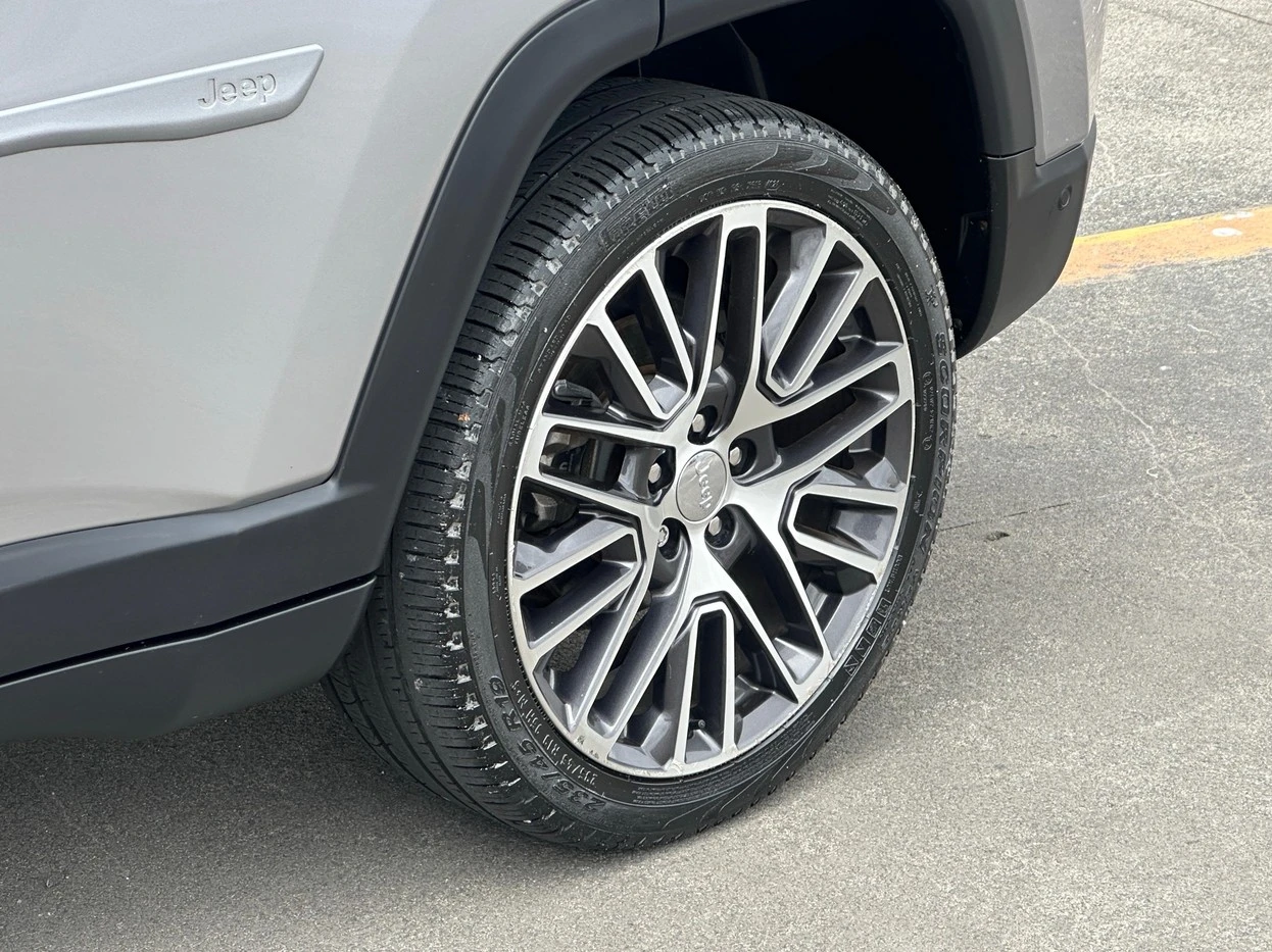 JEEP COMPASS