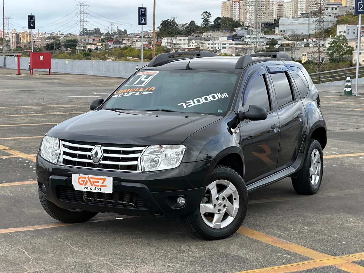 RENAULT DUSTER