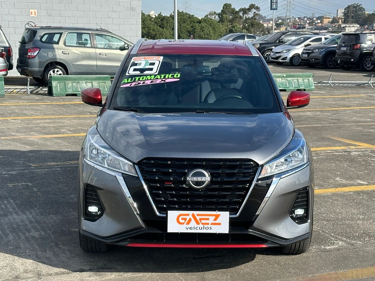 NISSAN KICKS