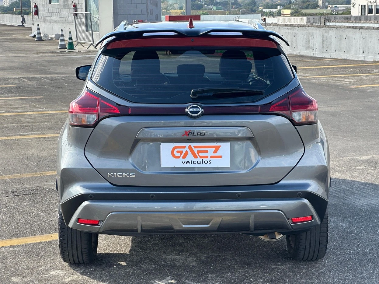 NISSAN KICKS