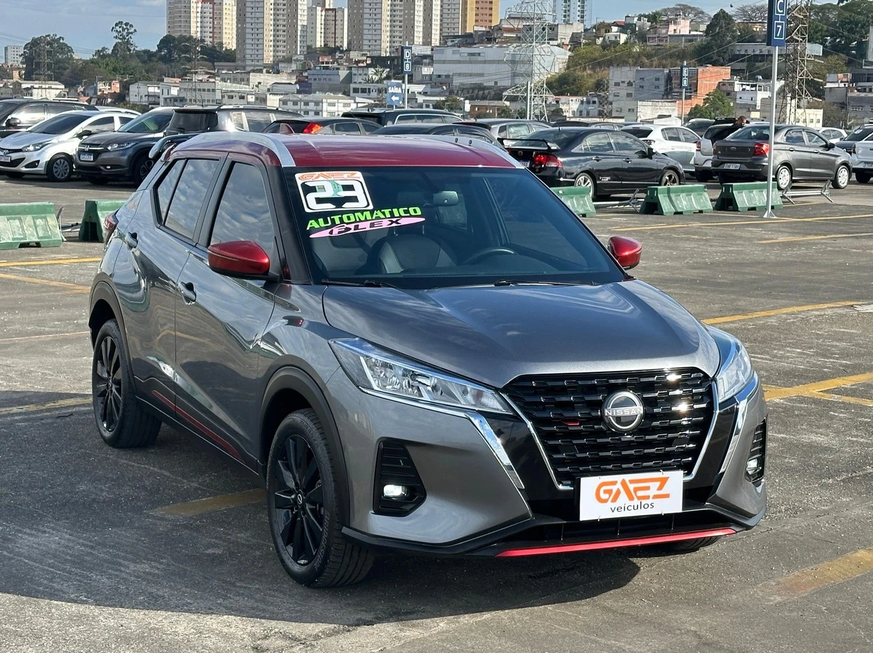 NISSAN KICKS