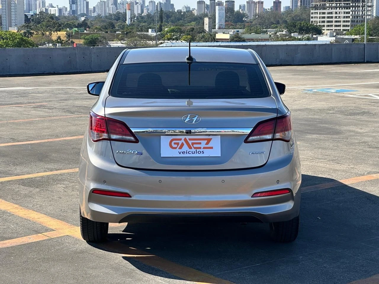 HYUNDAI HB20S