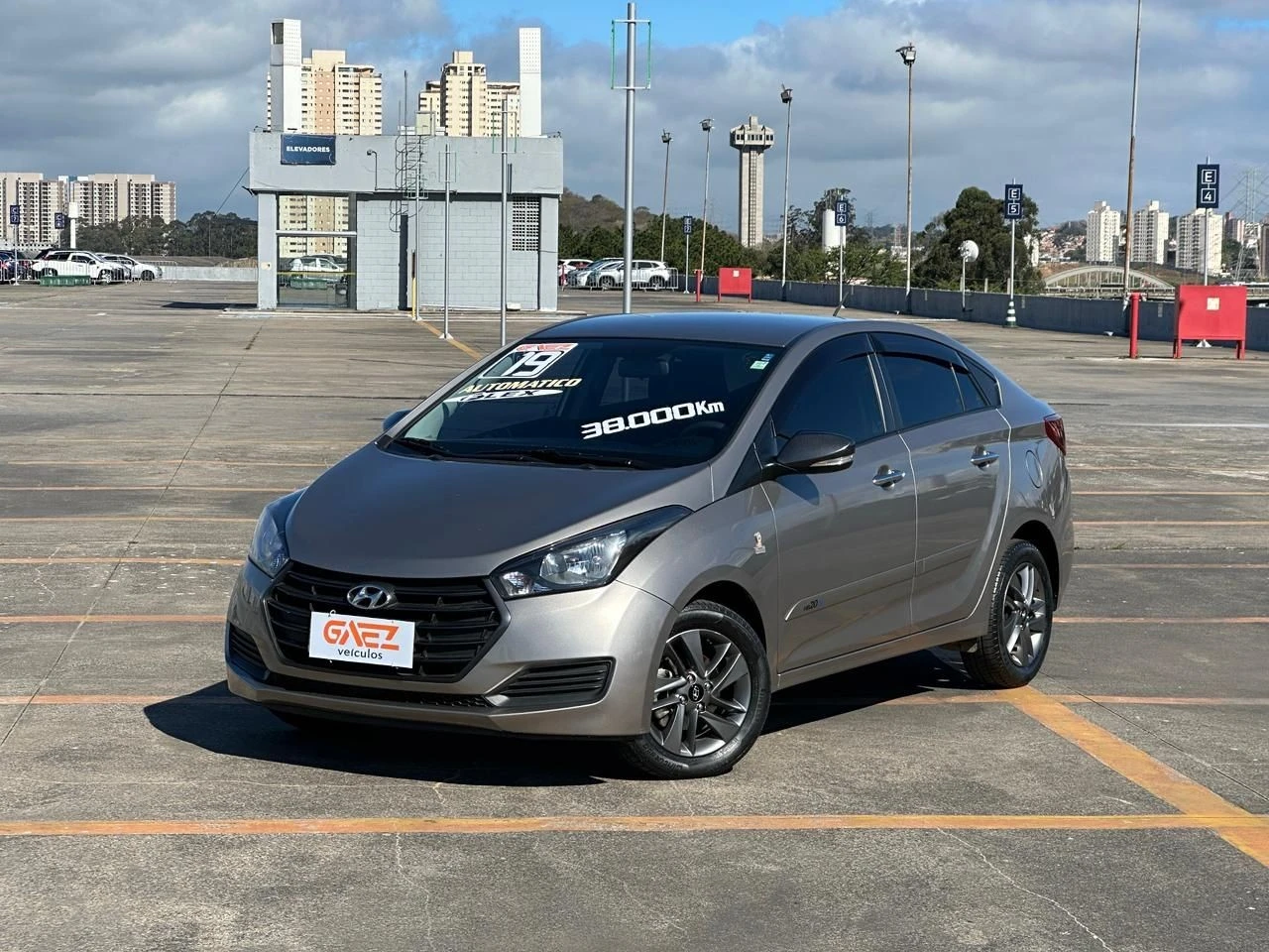 HYUNDAI HB20S